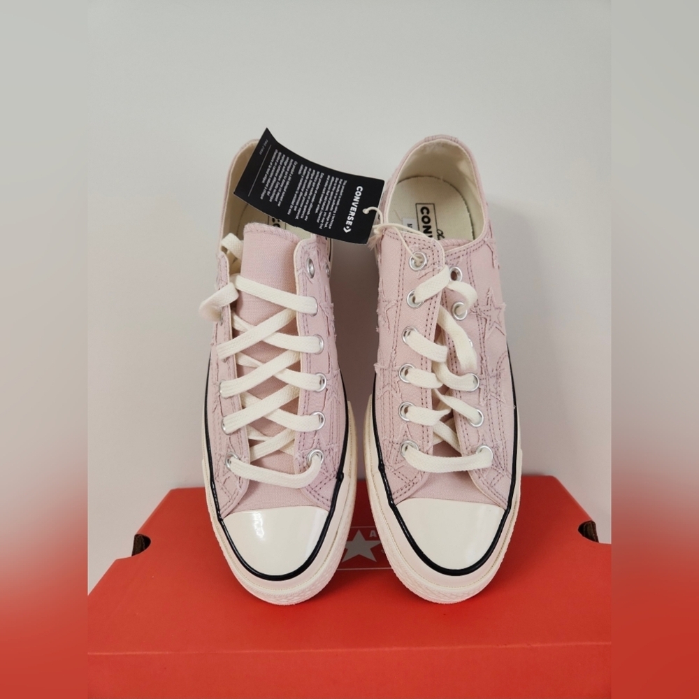 Chuck 70 Celestial Low Sneaker Shy Flamingo 9 Women's Men/Youth 7 Stars - Picture 12 of 12